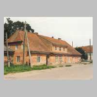 111-1030 Das erste Haus auf der Wattlau. In diesem Gebaeude wurde von den russischen Truppen im Februar 1945 das Modell der Stadt Koenigsberg gebaut.jpg